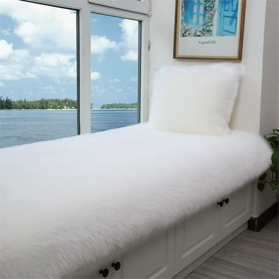 Room Decoration and Grand Opening, Car Carpet
