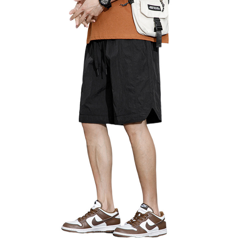 Pantalones cortos de moda de verano sueltos, hielo de verano ultra delgado, entrenamiento de cinco puntos, pantalones de entrenamiento de cinco puntos, hombre