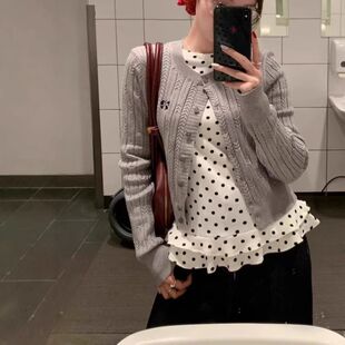 Polka dot round neck patchwork topcAIƴLŮ