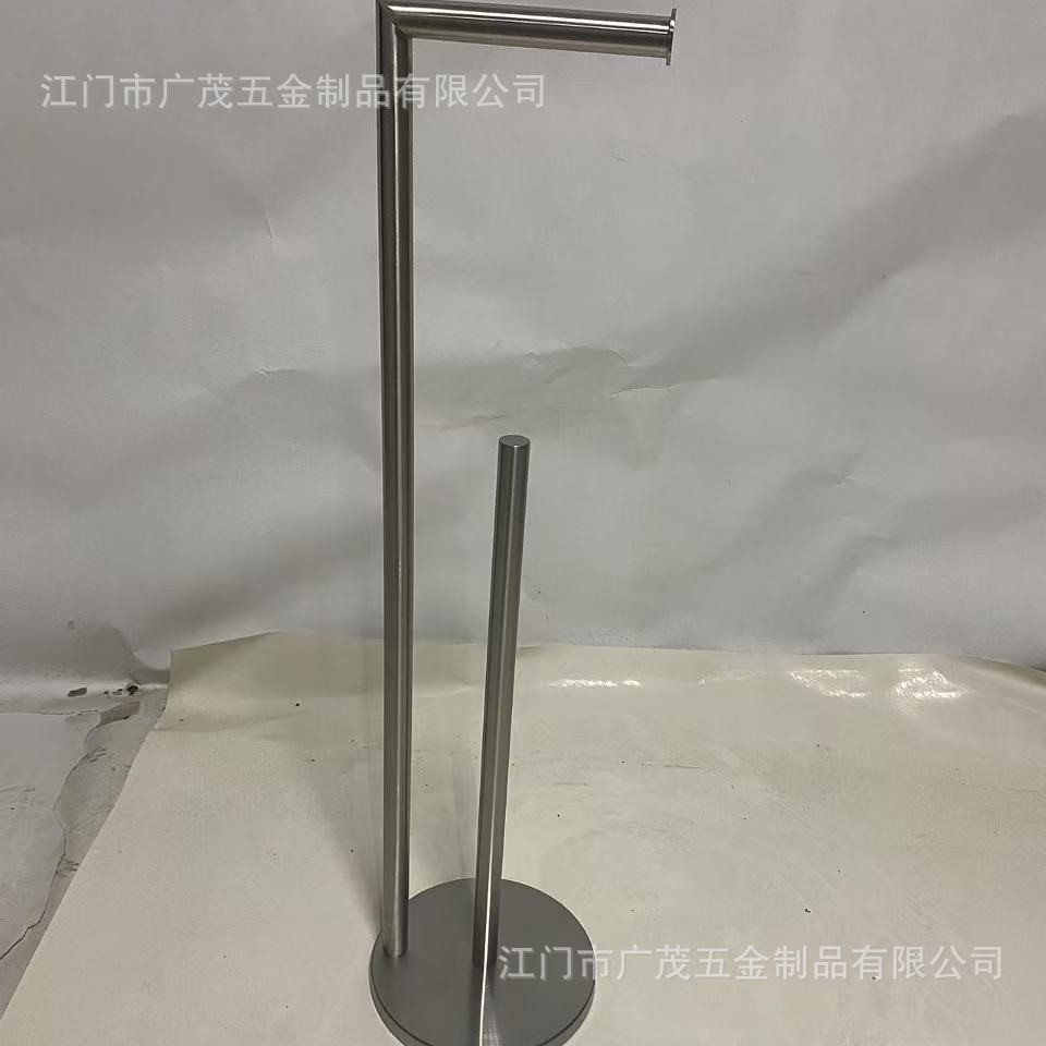 Cepillo de inodoro vertical inodoro 304 acero inoxidable piso inodoro cepillo de limpieza perforación antiolor tubo largo pared inodoro