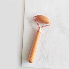 卸売り手持ちローラー単珠マッサージ器ケヤキマッサージ携帯全身顔痩せ顔器筋肉緩和器