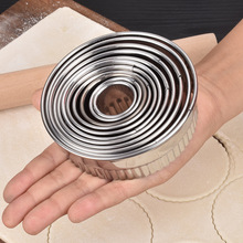 厂家批发面粉切模不锈钢切模器厨房烘培慕斯圈不锈钢蛋糕模具