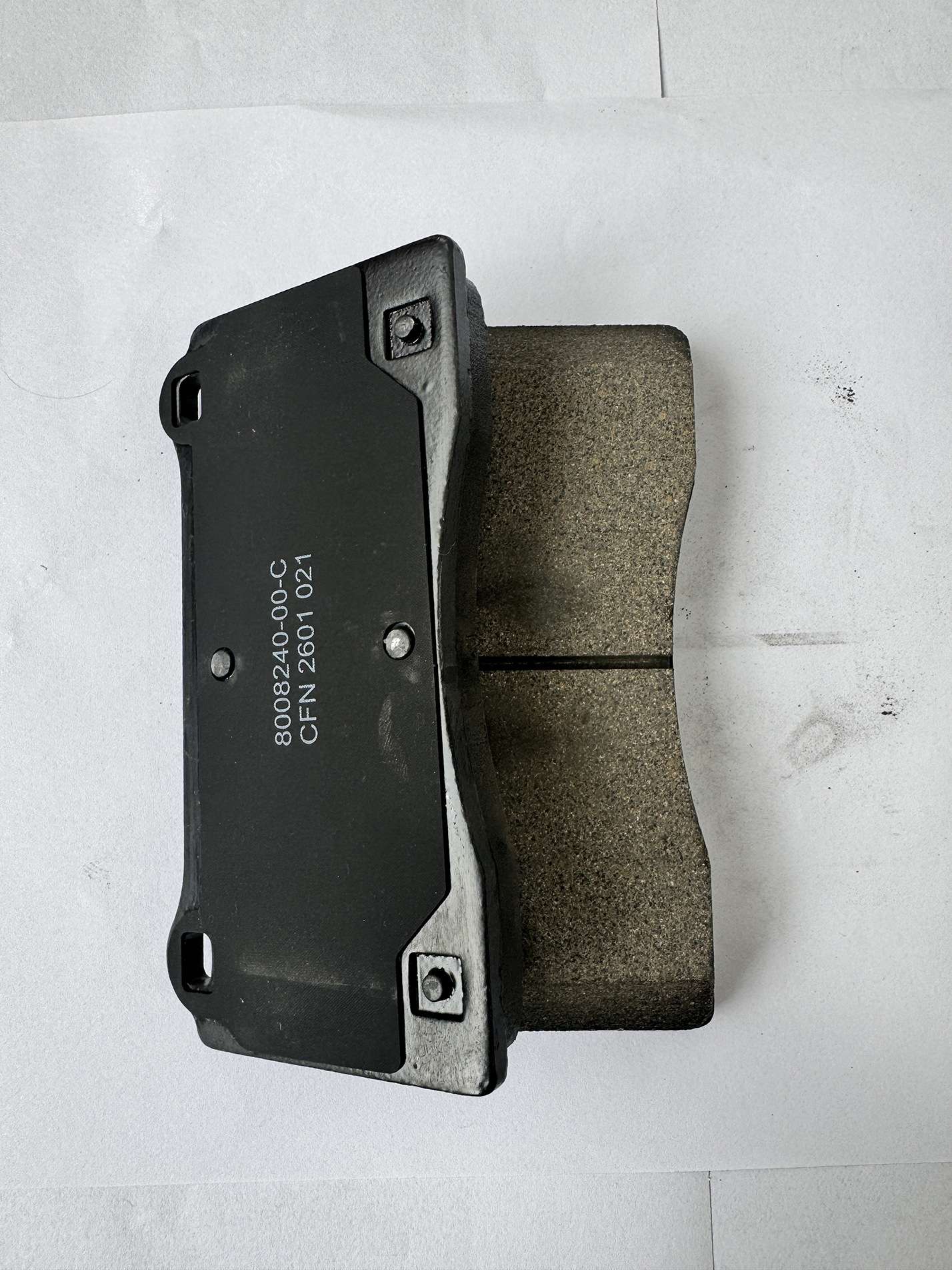 Suitable for Tesla Model 3/Refreshed 3 Brake Pads, Standard Version, Front Wheel Brake Pads 8008240-00-C