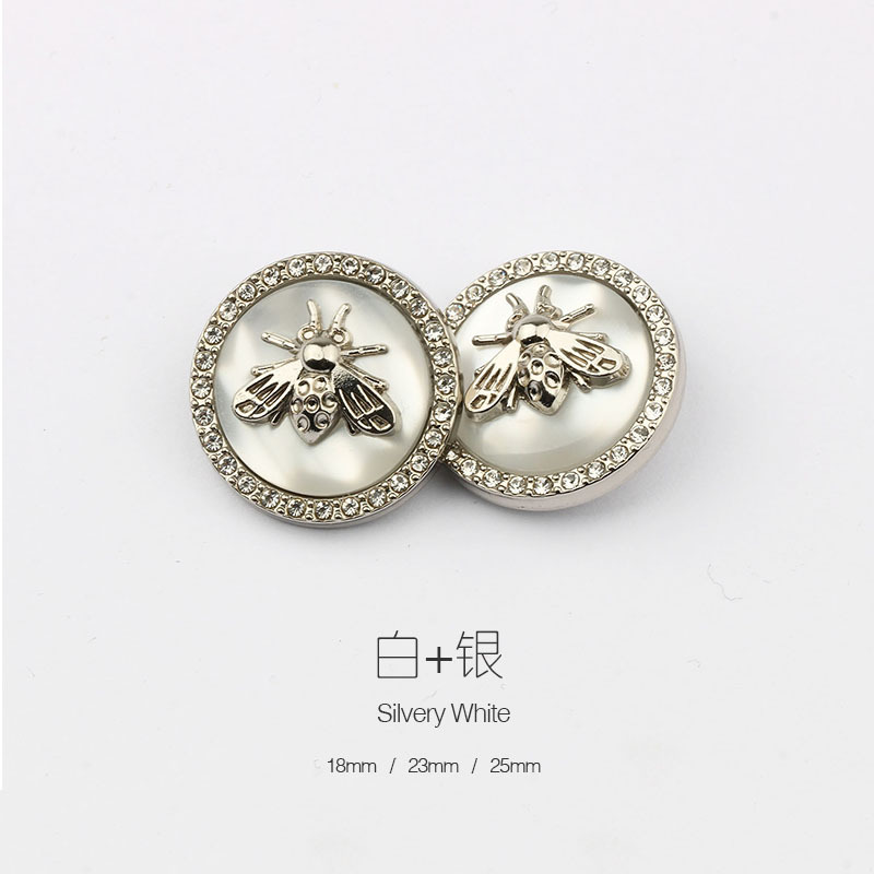 Moda metal abeja diamante botón Chanel estilo abrigo suéter abrigo traje mano costura hebilla decorativa