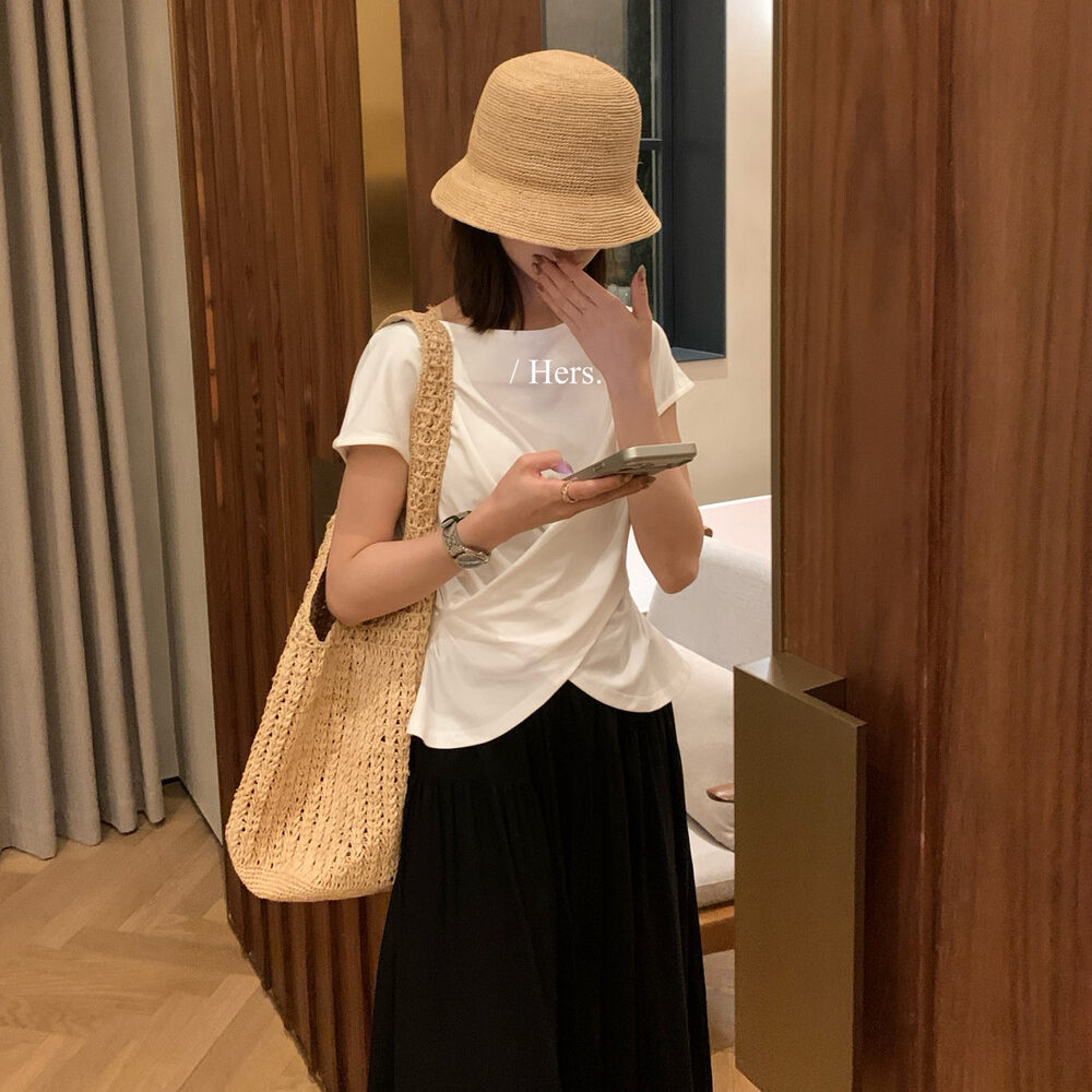 Áo thun nữ tay ngắn cổ tròn phong cách Hàn Quốc, thiết kế lưng xẻ khoét lệch — màu đen, Xám khói, trắng ngà, màu hồng