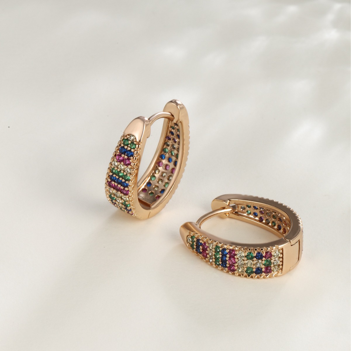 Xuping nicho de diseño transfronterizo de Europa y Estados Unidos elíptico geometría micropantalón pendientes de piedra pendientes de moda para mujeres