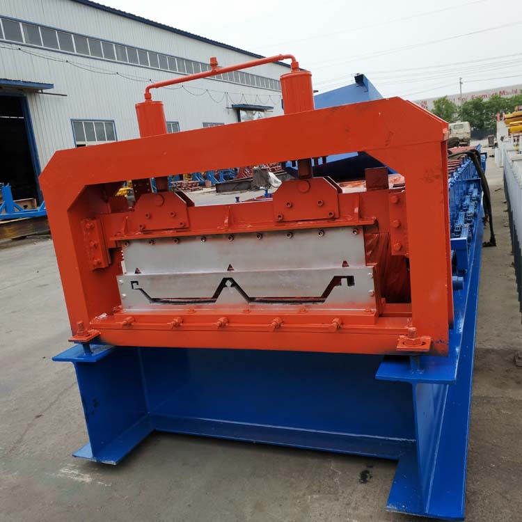 788型角驰压瓦机全自动角驰金属成型设备生产设备彩钢瓦压瓦机