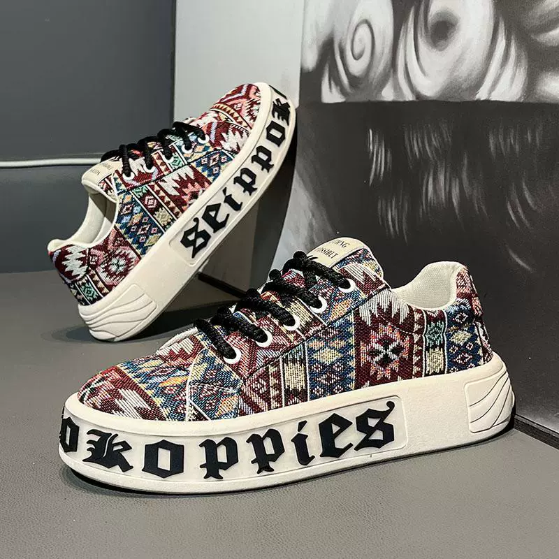 Высококачественные популярные летние дышащие кроссовки для папы 2025 года, эластичные тонкие ультрамягкие свободные мужские туфли на толстой подошве для увеличения роста.