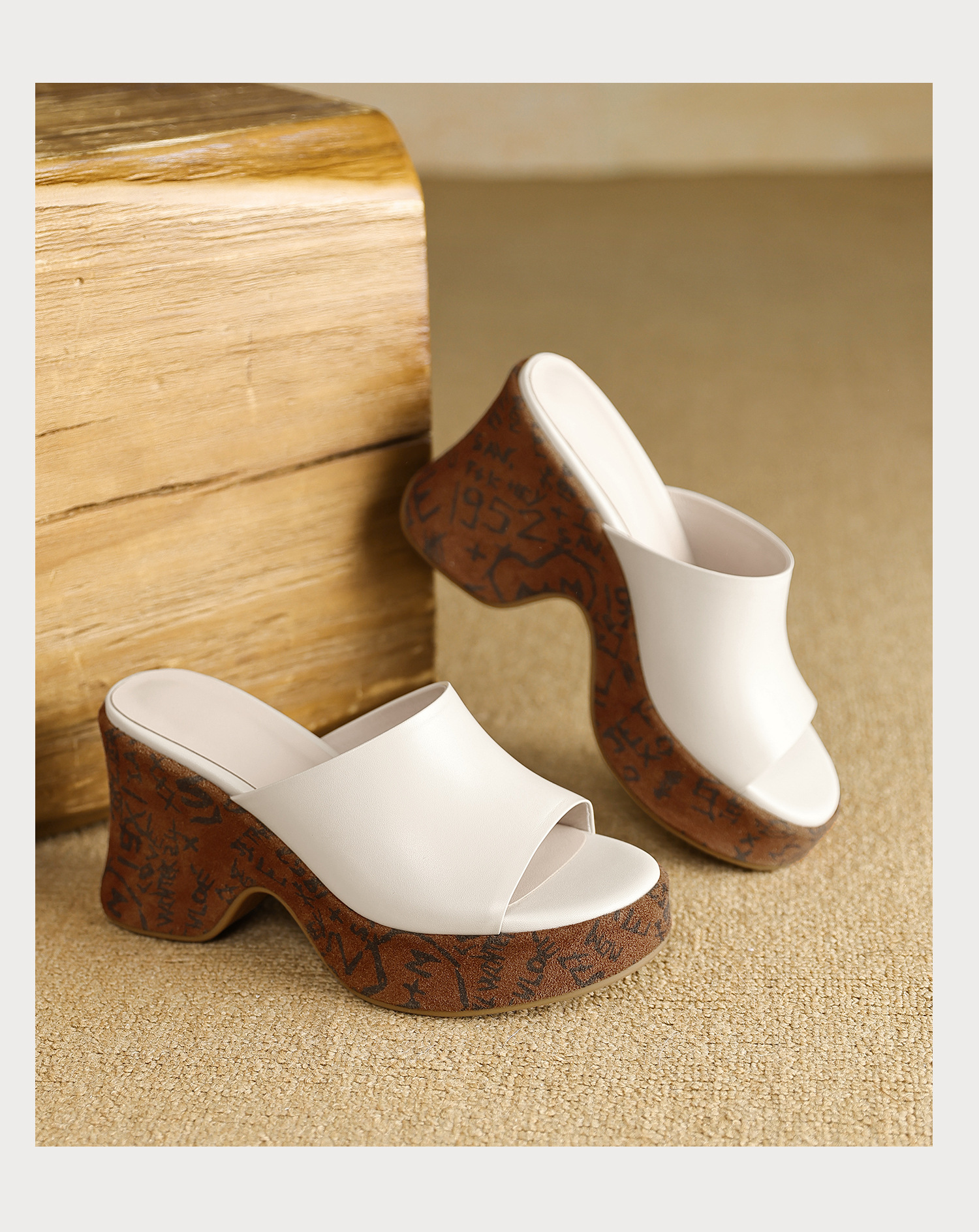 Dép sandal nữ quai chữ V đế xuồng cao phong cách Bohemian, chất liệu da thật, mũi hở, đế dày êm chân — màu đen, màu trắng ngà chi tiết 19