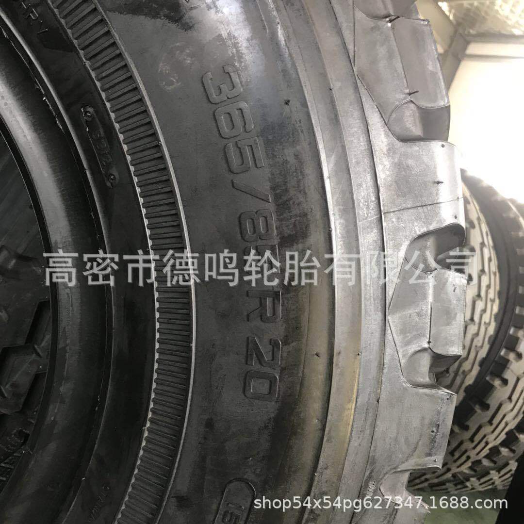 Neumático de camión de bomberos de vehículos todoterreno de triángulo 305 335 365 80R 20 365/85R20TRY66 neumático de grúa