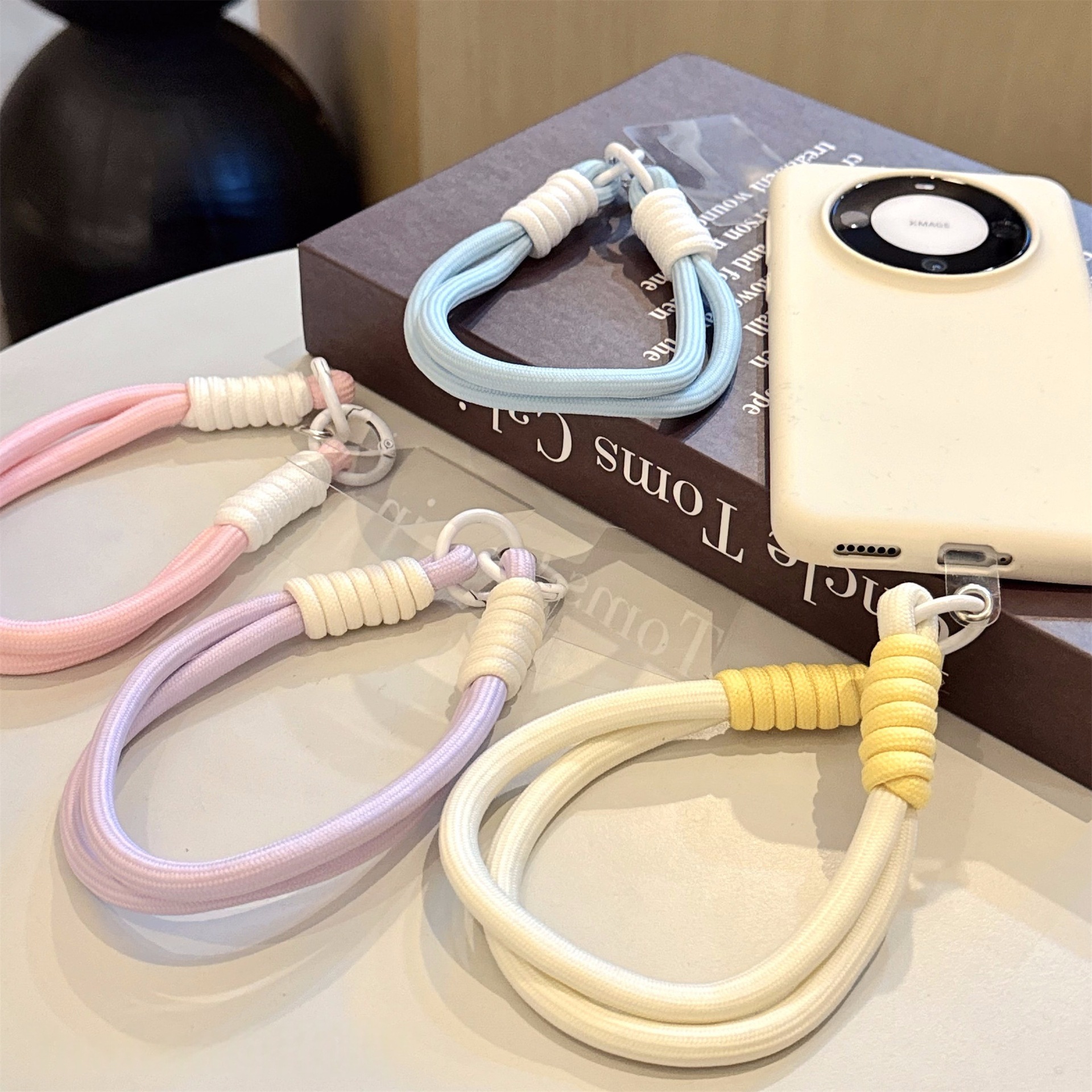 原创自制适用手机壳挂绳短款腕带编制多巴胺纯色简约情侣多功能钥