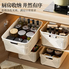 衣架;垃圾袋;收纳盒