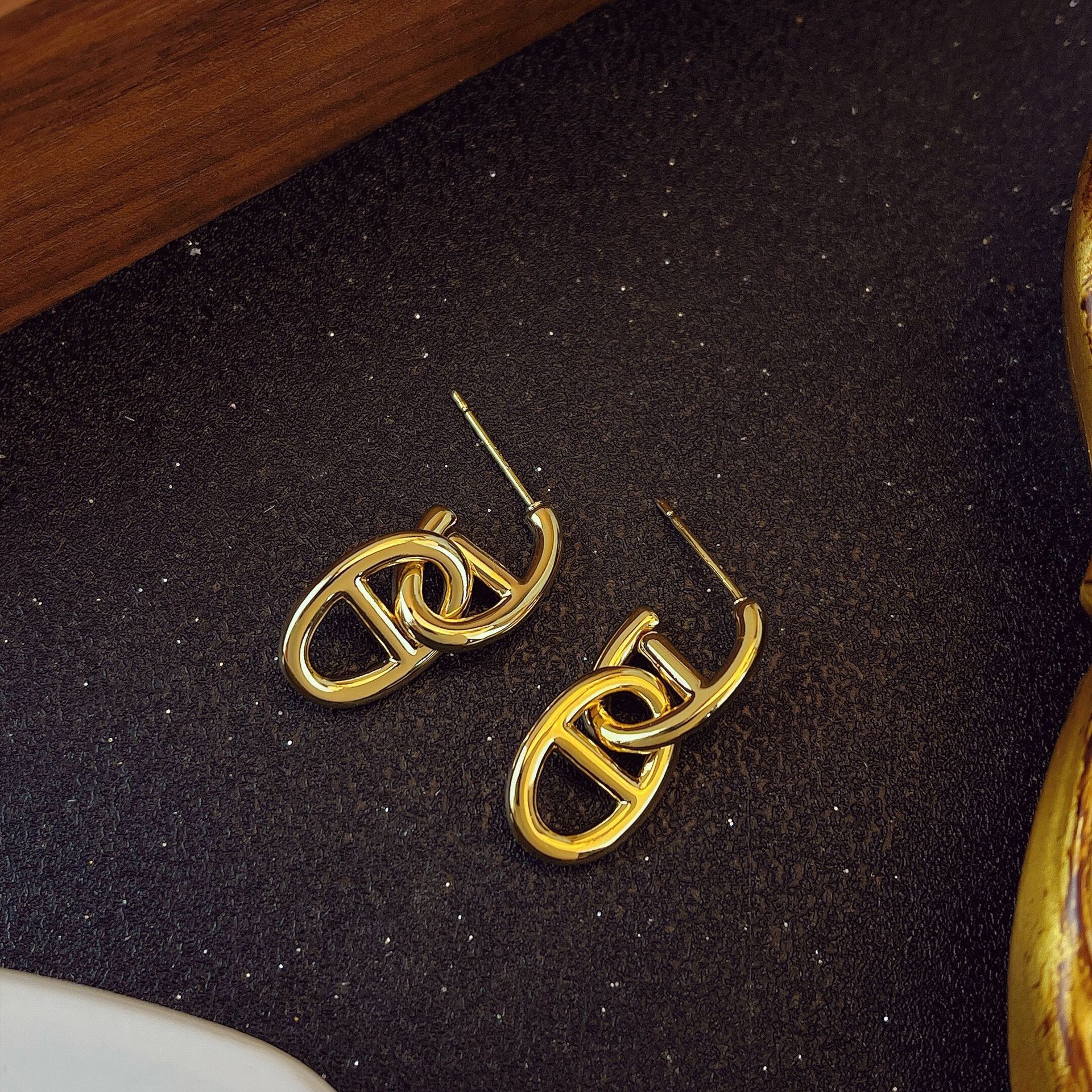 F7493A 골드 일본식 귀걸이