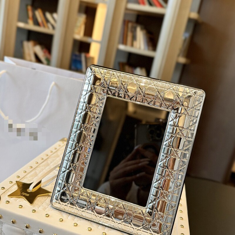 Dijia High-End 7inch 8inch Crocodile-Patterned Leather Photo Frame, Fashionable Gift Photo Frame, Portrait Frame, Photo Stand Decoration Dijia High-End 7inch 8inch Crocodile-Patterned Leather Photo Frame, Fashionable Gift Photo Frame, Portrait Frame, Photo Stand Decoration