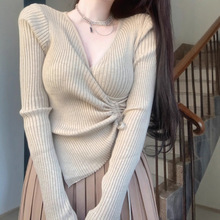 秋冬v领针织打底衫女内搭秋冬法式收腰不规则毛衣长袖针织衫上衣