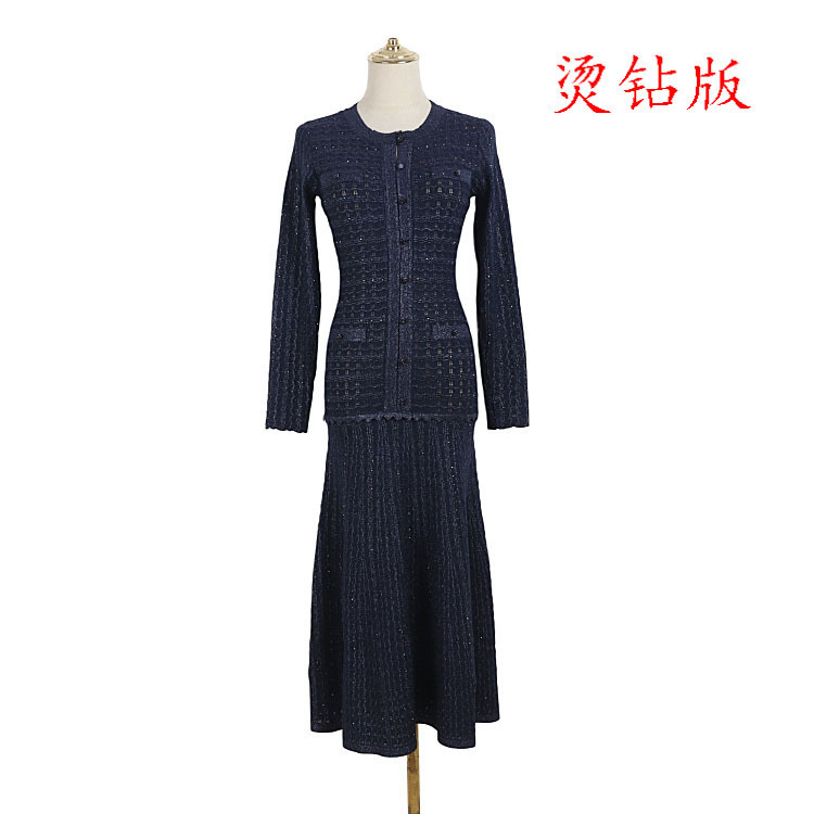 Early Autumn Rhinestone-Embellished Hollow-Out Knit Dress with Round Neck, High Waist, Rhinestone Fishtail, Slim Fit, Long Sleeves, Long Skirt, Light Luxury Socialite Style Early Autumn Rhinestone-Embellished Hollow-Out Knit Dress with Round Neck, High Waist, Rhinestone Fishtail, Slim Fit, Long Sleeves, Long Skirt, Light Luxury Socialite Style
