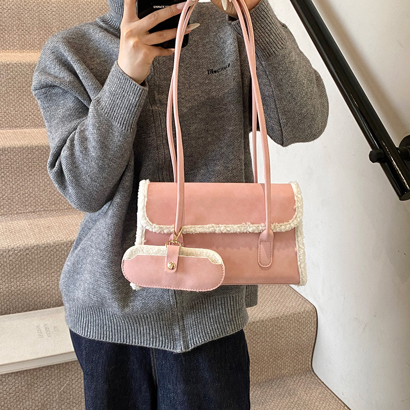 Borsa a tracolla piccola e quadrata, versatile e dal design retrò di nicchia, con un tocco di eleganza, stile college, da donna, capiente e con inserti._voghion.com