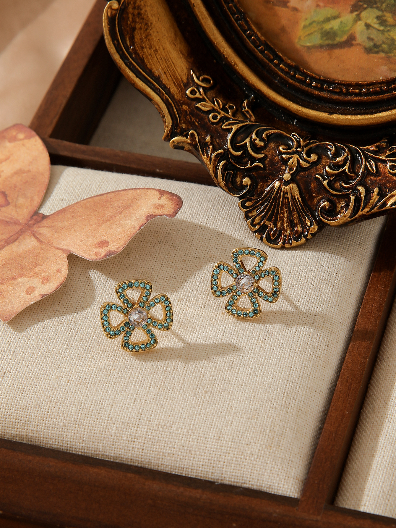 304 Stainless Steel Ear Needle Material 1 Pair Elegant Classic Style Four Leaf Clover Plating 304 Stainless Steel 18K Gold Plated Ear Studs