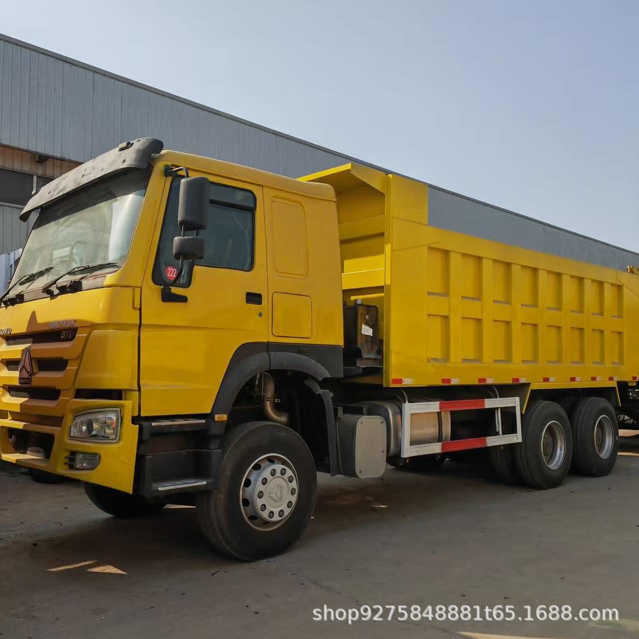 Manufacturer Supplies Earthmoving Transport Trucks, High-Box Rear-Dump Transport Vehicles, Howo Rear-Eight-Wheel Howo Dump Trucks