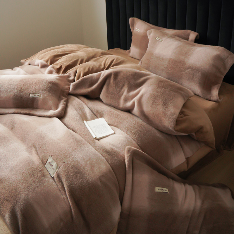 Luz de lujo conejo de peluche de cuatro piezas de invierno leche de peluche cama de cuatro piezas de engrosamiento de doble cara sábanas de peluche de invierno