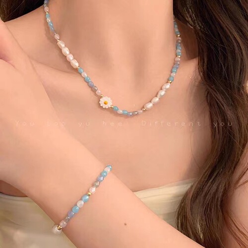 Dopamine Colorful Pearl Flower Necklace for Women - Summer  New Arrival, Light Luxury Clavicle Chain, Elegant Design, Choker Necklace