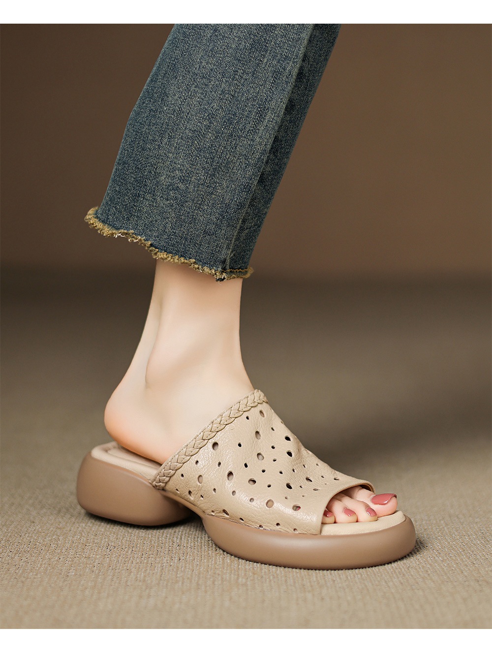 Dép sandal nữ quai chữ V đế dày da cừu mềm đi biển — đen chi tiết 16