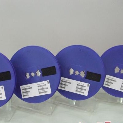 供应贴片稳压二极管BZT52C10(SOD-123)厂家直销全系列稳压二级管