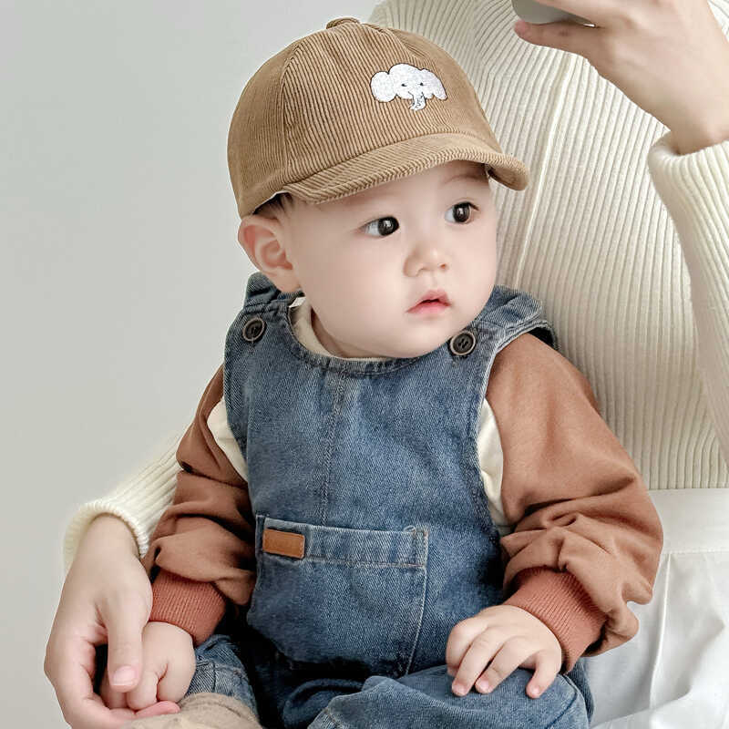 Primavera y otoño ajustable sombrero de pato para bebés, sombrero de béisbol universal para niños y niñas, sombrero de protección solar de primavera y verano