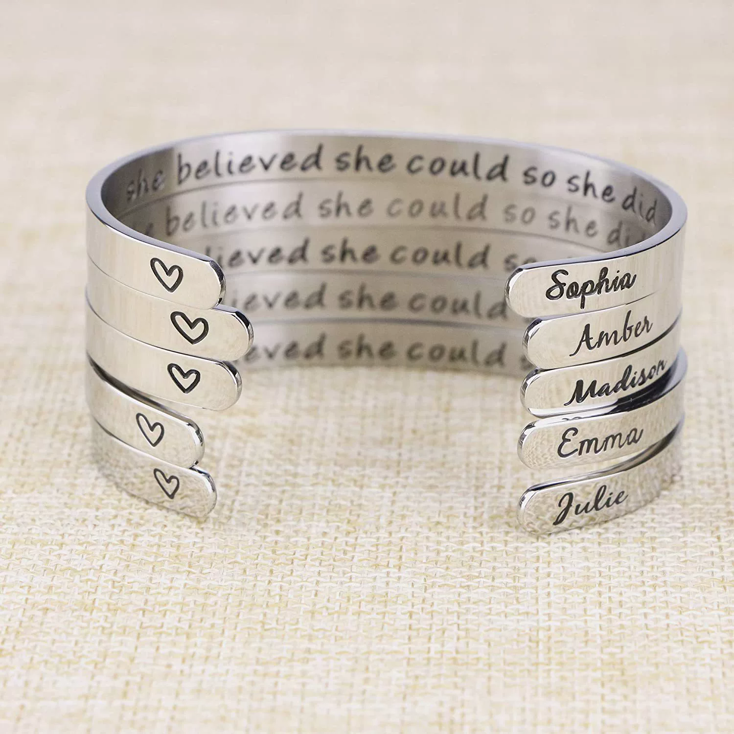 Name engraving DIY вдохновляющее (она верит, что может) браслет индивидуальная ручная работа браслет рукавицы