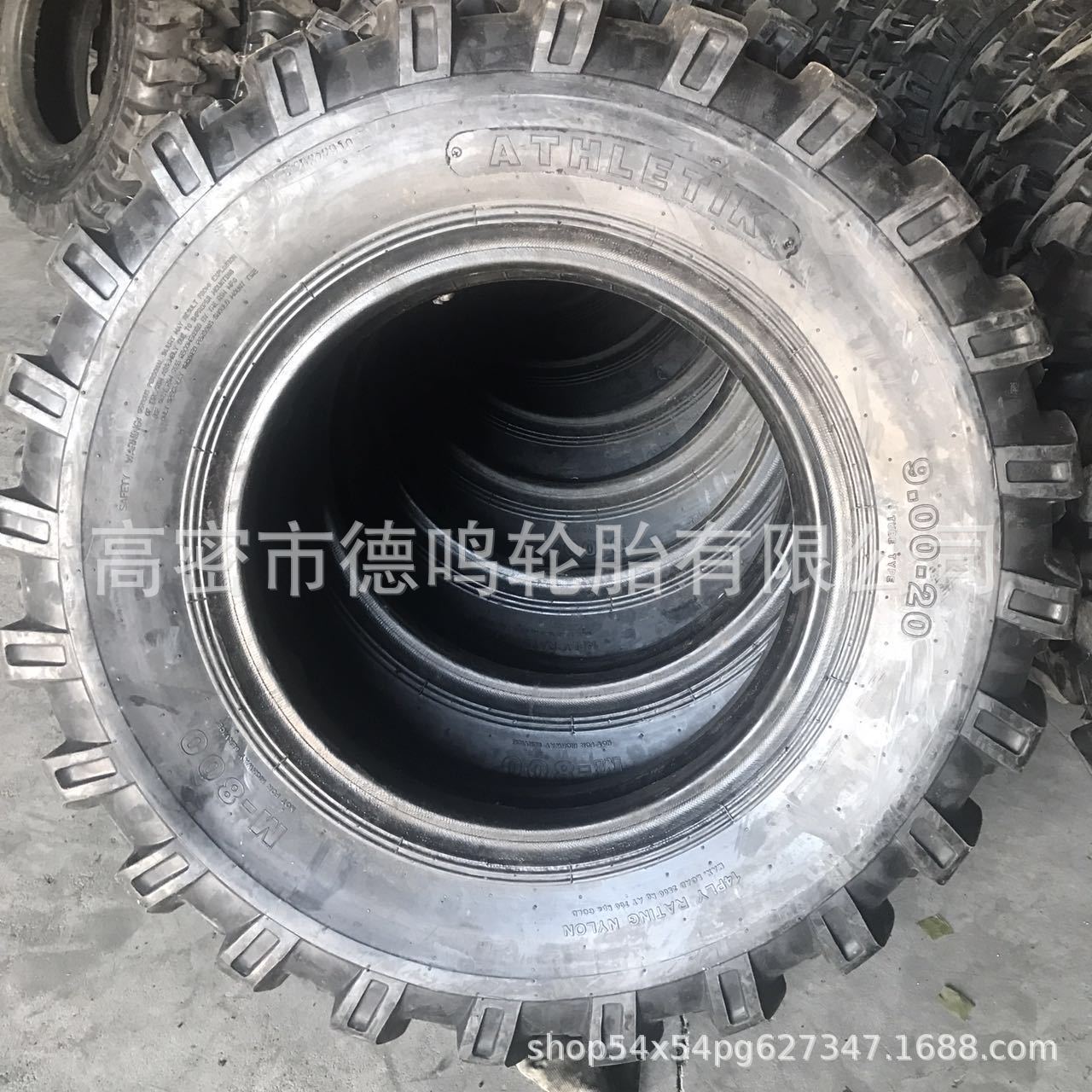 Neumático de rodillo de suministro 900-20 neumático de maquinaria de ingeniería 1100-20