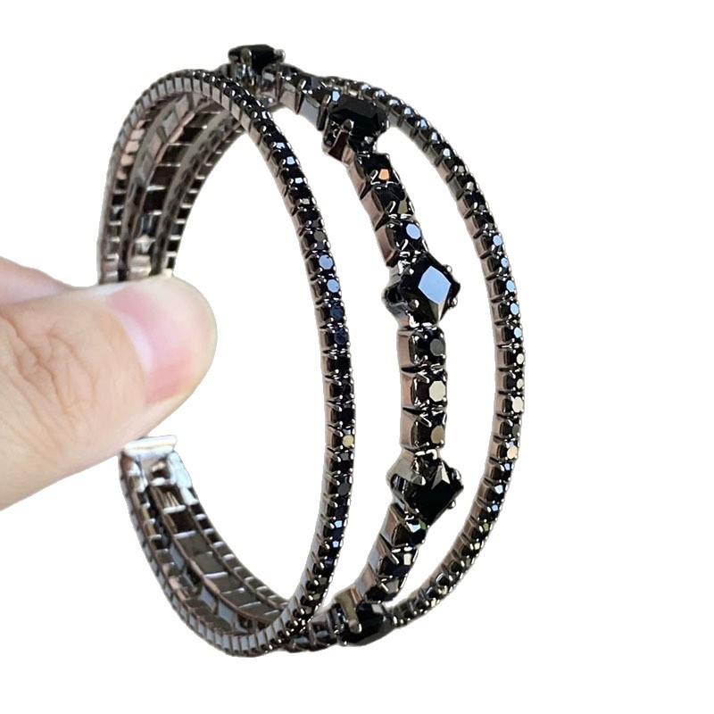 Eco-friendl Light Luxur Stle Ultra-shin Multi-laer Black Zirconia Bracelet, Niche High-end Elegant Jewelr_voghion.com