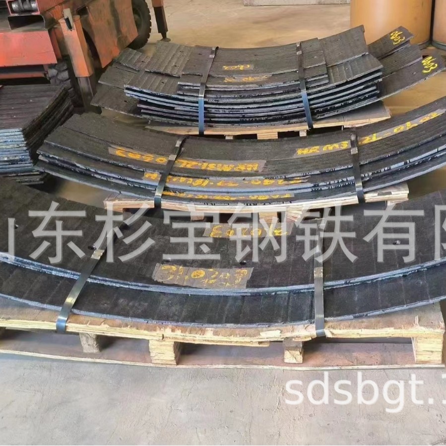 堆焊耐磨板 复合耐磨板 双金属耐磨板 铬硬度58HRC 加工切割制作