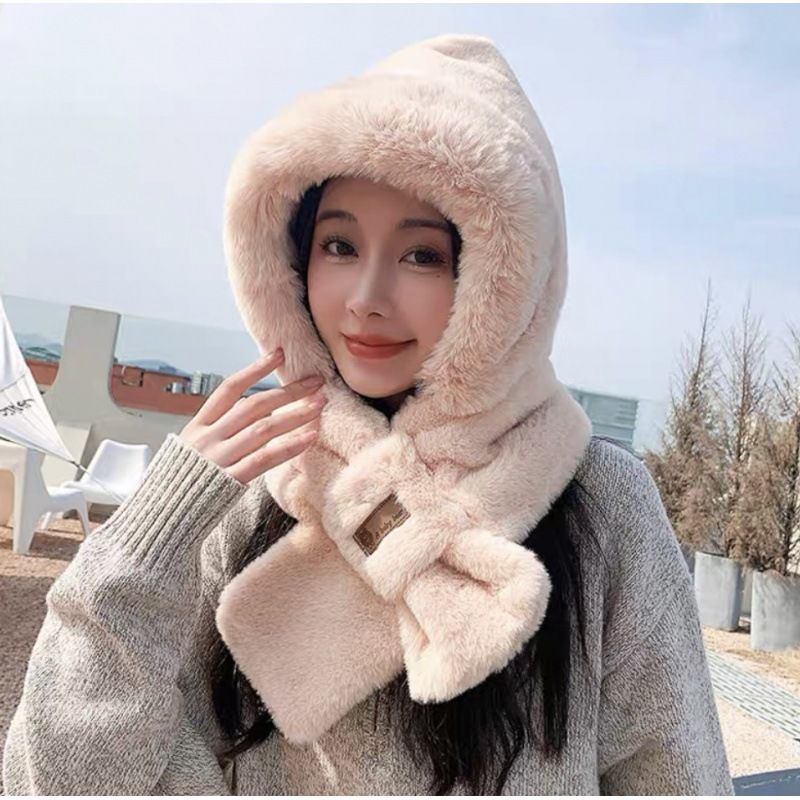 Conjunto de gorro, bufanda y guantes con diseño de oso, todo en uno, para calidez y protección de las orejas, conjunto de tres piezas para mujer, versátil para otoño e invierno, gorro de felpa de una pieza. image 17
