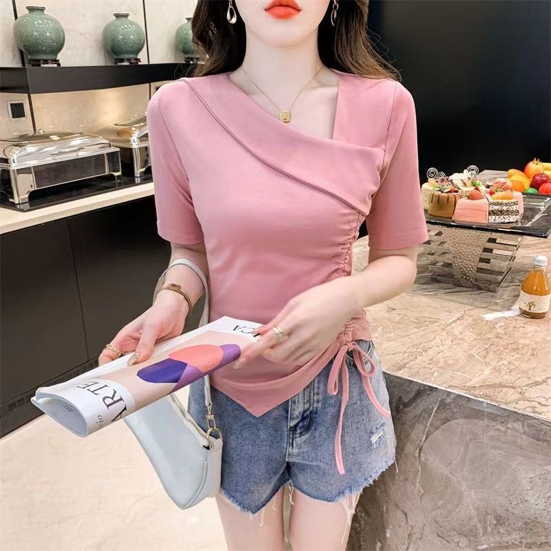 Nuevo diseño irregular con cordón SLIM-Fit Top corto ins Camiseta de manga corta con cuello en V puro y elegante para mujer verano