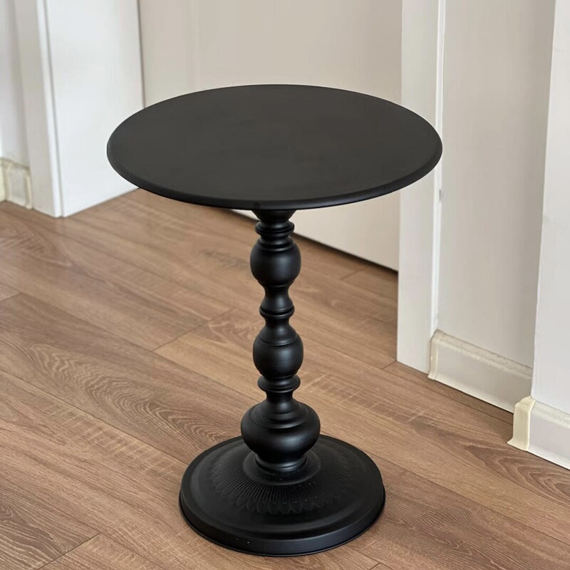Small Round Table Coffee Table Antique Casual Balcony Coffee Table Light Luxury High-end Retro Coffee Table French Creative Corner Table