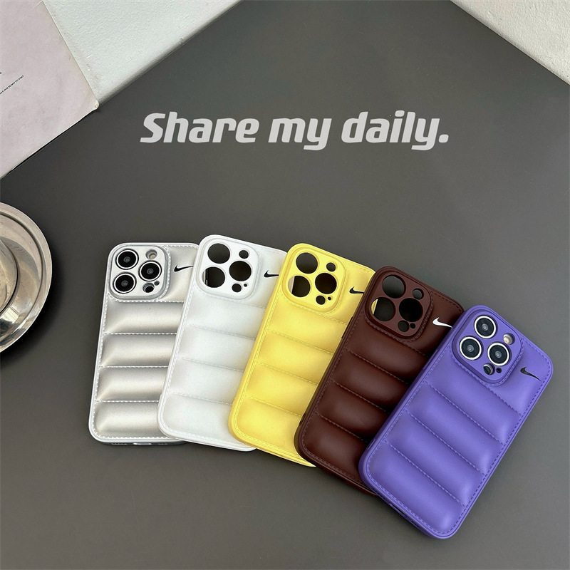 Chaqueta de plumón de gancho de la marca de moda para Apple 16Promax funda para teléfono móvil iPhone15 líquido 13/12/11 anti-caída