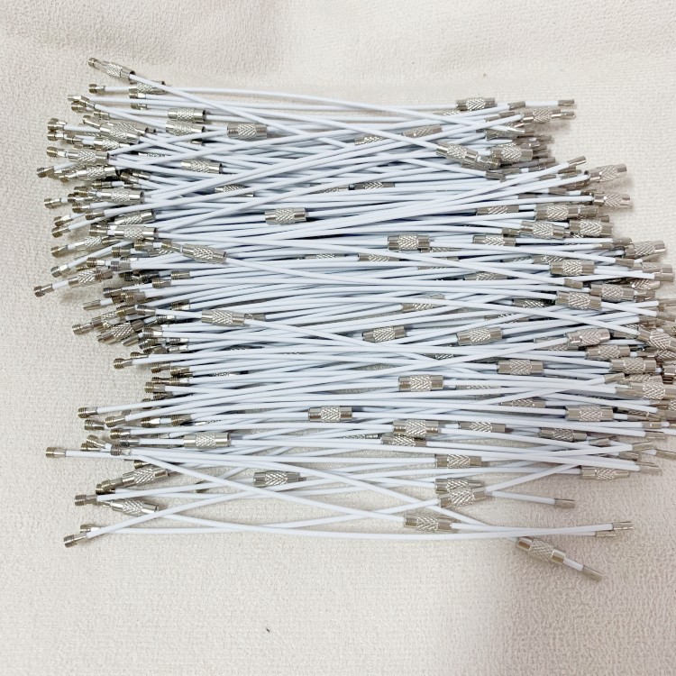 メーカー直営キャンディー色のキーホルダーカラー塗装亜鉛メッキワイヤーロープ
