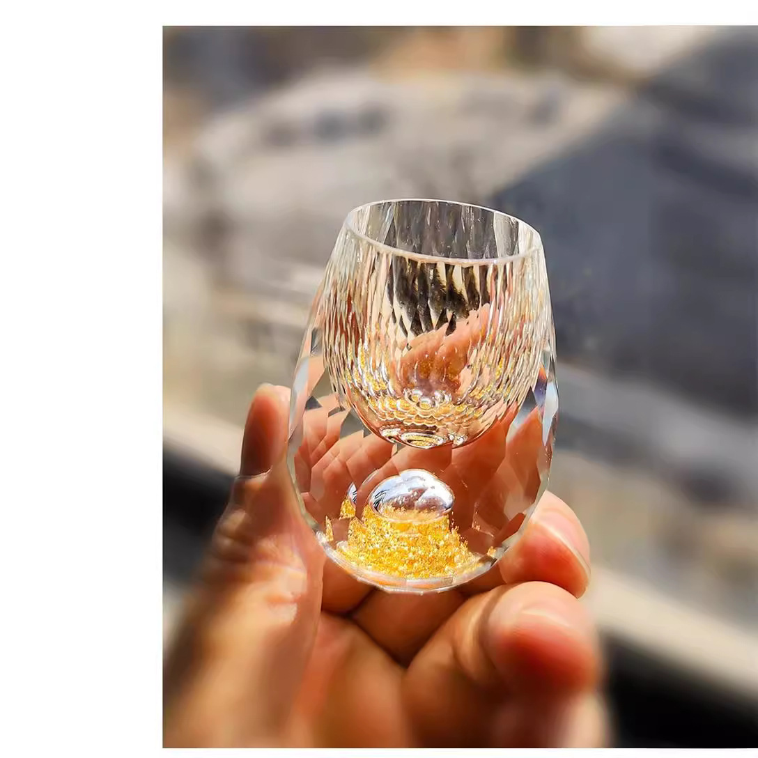 Taza de licor de lámina de oro vidrio de cristal casero una taza de bala estilo chino Jiangshan Jinshan cerveza decoración de lámina de oro