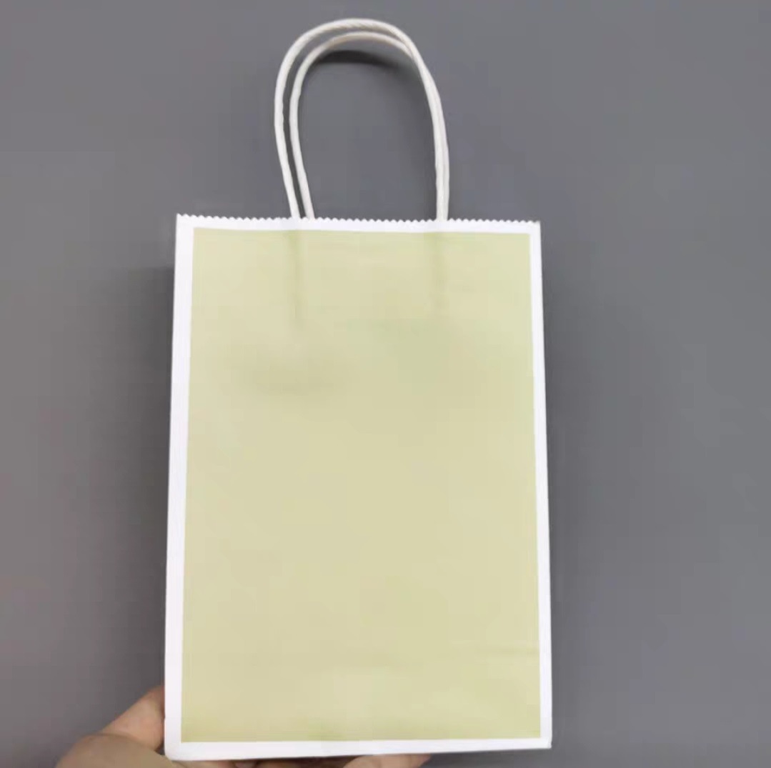 批发加厚牛皮纸袋定制服装礼品包装袋购物牛皮纸手提袋厂家