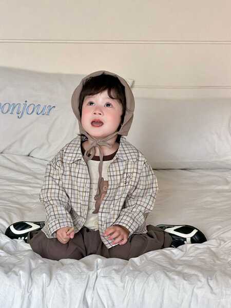 Children's autumn shirt