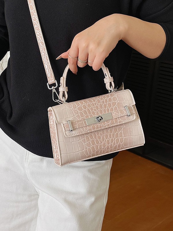 Cross-border 2026 primavera nuevo estilo coreano portátil cocodrilo Kylie bolso cuadrado sensación alta lujo ligero versátil mochila