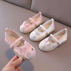 Hanfu Embroidered Shoes for Girls, Ethnic Style Ancient Costume Embroidery Fabric Shoes for Children, Dance Shoes with Cowhide Sole, Chinese Style Shoes