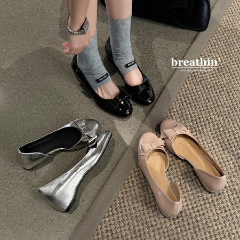Sheepskin version~ Gentle style, fashionable retro bowknot side cutout slip-on shoes for women, with internal height increase, comfortable ballet shoes