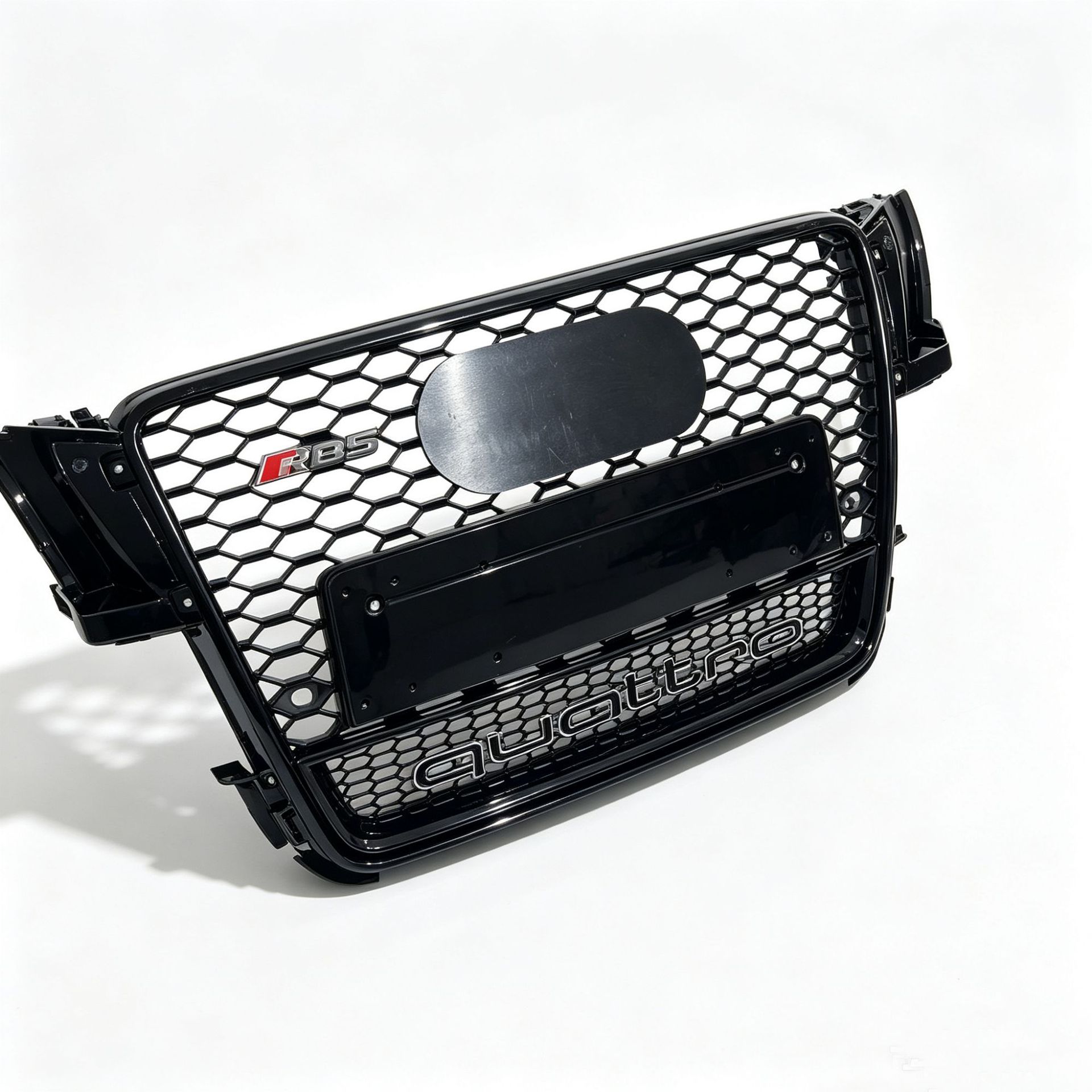 Suitable for the front grille honeycomb style in gloss black for 2008-2012 Audi A5S5B8RS5 models