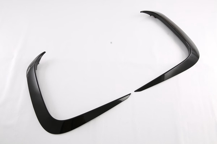 M黑 (1).jpg