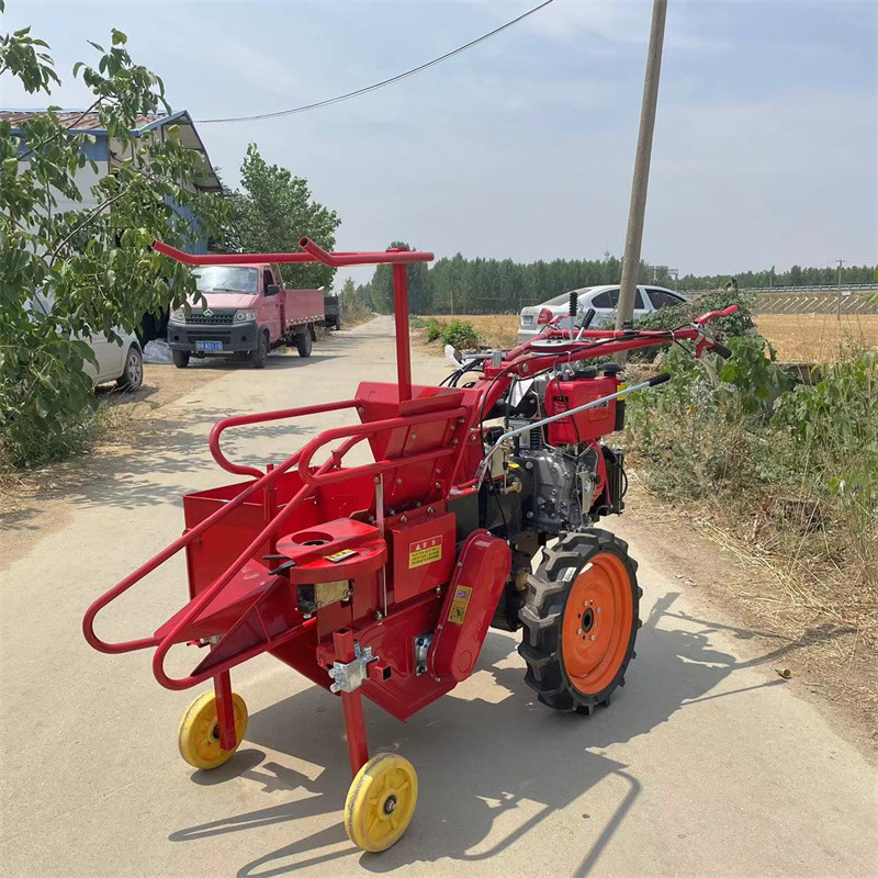 多功能玉米收割机家用小型联合玉米收获机山地苞米棒子扒皮收割台