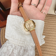 米莉莎新款设计感小方块皮带女表时尚复古高级感小众小巧精致手表