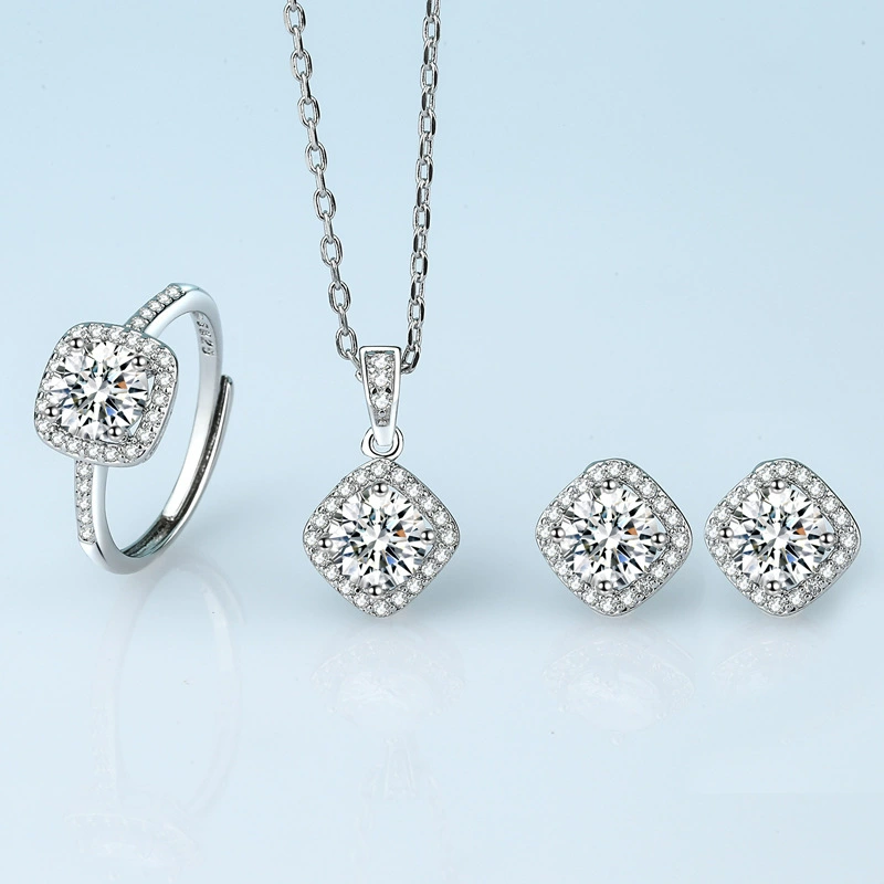 Earrings with zircon, silver 925 sample