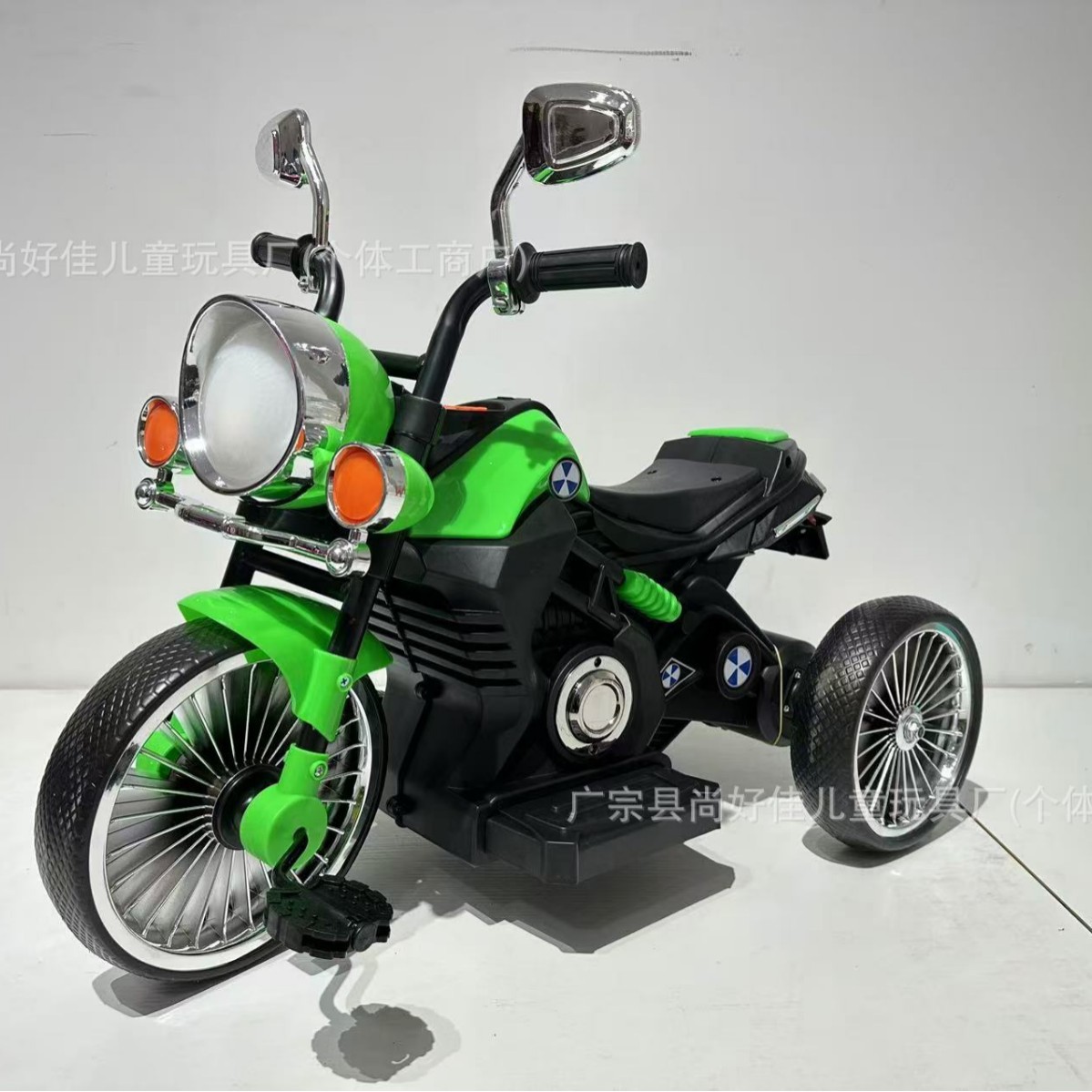 Tricicletas eléctricas retro Harley para niños, niños de 3 a 6 años de edad, luces y exportaciones de música transfronterizas