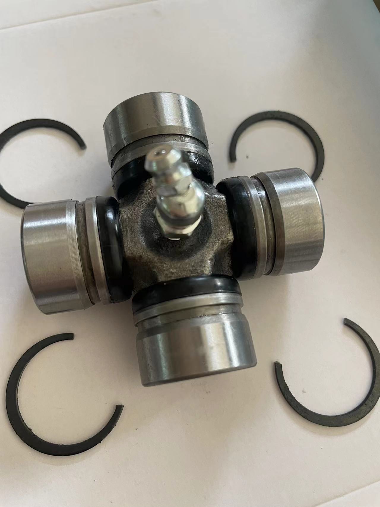 U-joint of universal joint front drive shaft 2202015 2203703 3235500 3235616 3260104